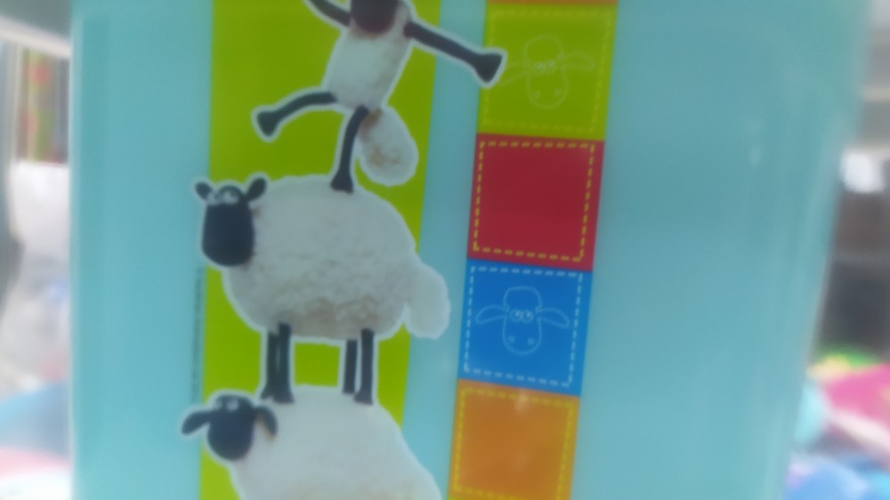 Onyx Kotak Penyimpanan / Vito Box Small Shaun The Sheep 5.2 L
