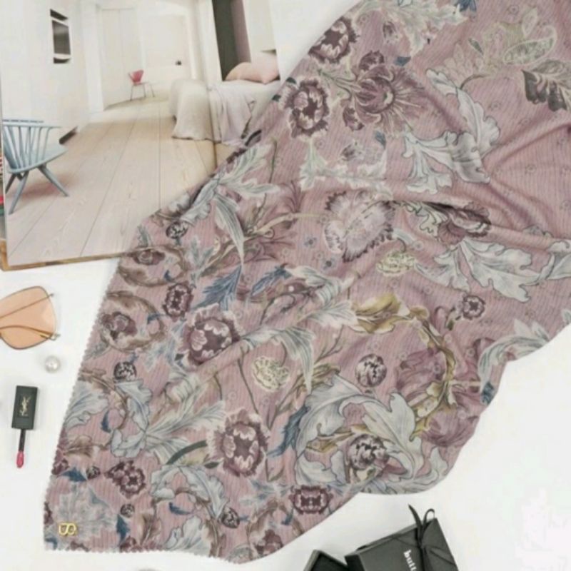 Preloved Buttonscarves Royale Pink