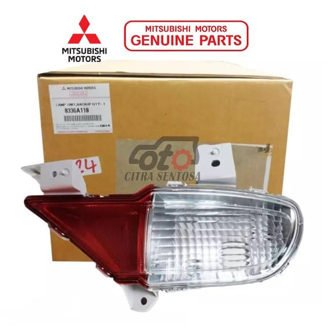 LAMPU BUMPER BELAKANG PAJERO KANAN / LAMP UNIT,BACKUP,RH 8336A118