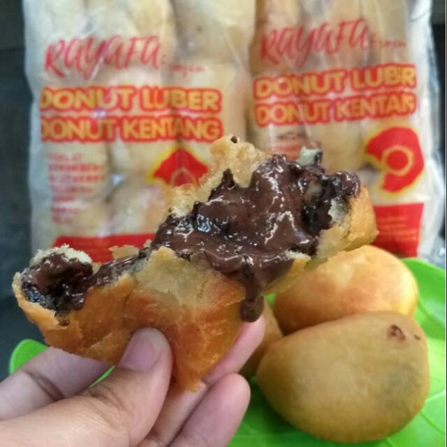 

Donut Luber Coklat Rayfa by dapur beranda