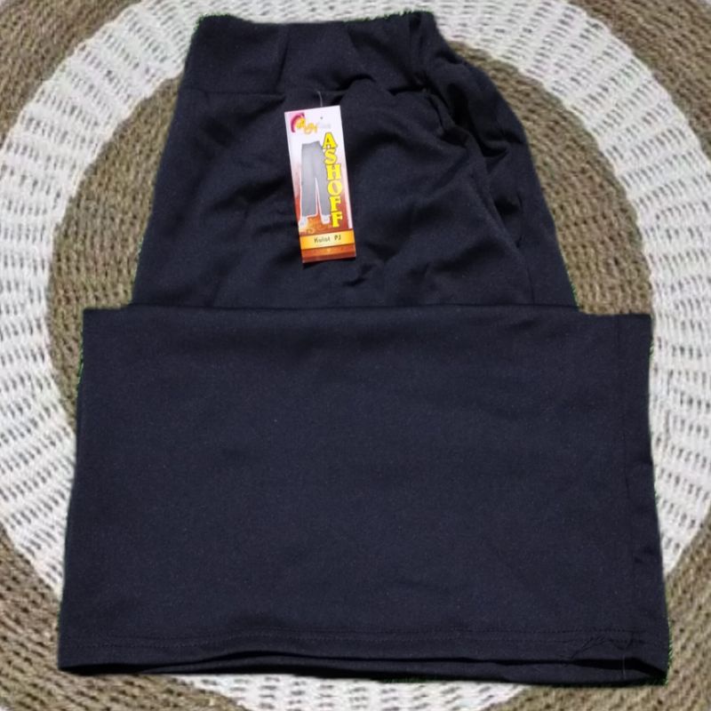 Celana panjang wanita Kulot scuba jumbo polos-Hitam