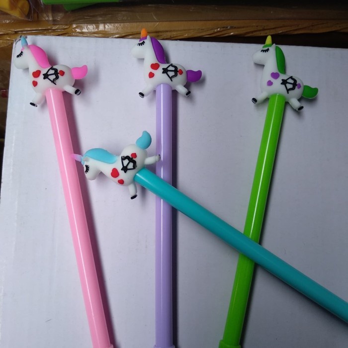 

Cantik Pen Gel Unicorn Pony Isi 12 Pcs Bagus