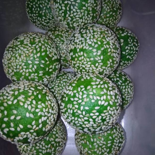 

Onde-Onde Kacang hijau p