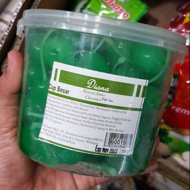 

CHERRY CERI Merah dan Hijau DENGAN TANGKAI untuk hiasan Kue 500gr