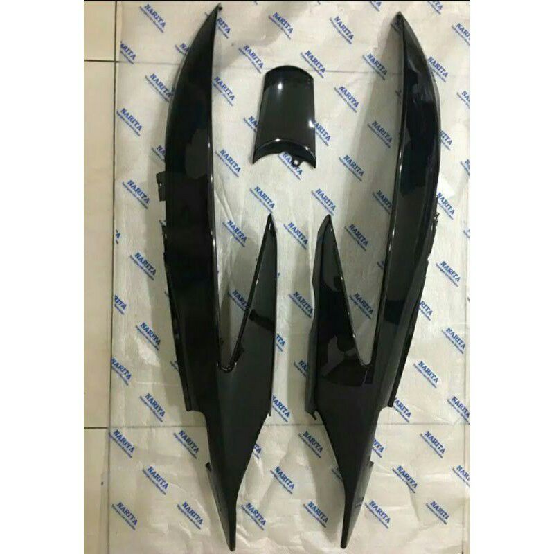 cover body samping vario 110 karbu