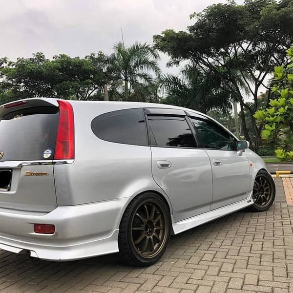 BODYKIT HONDA STREAM MODULO