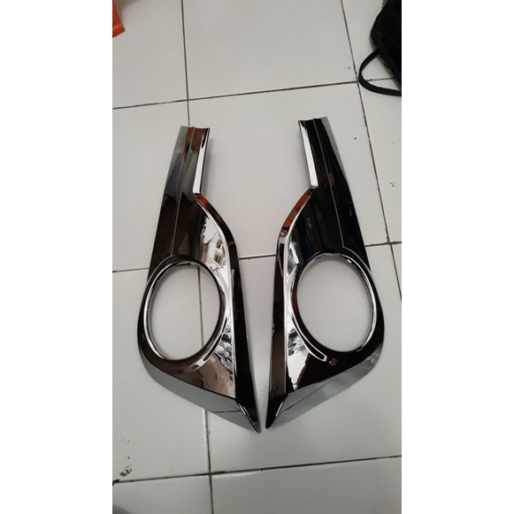 Cover Ring Foglamp Chrome Daihatsu New Ayla 2017 up