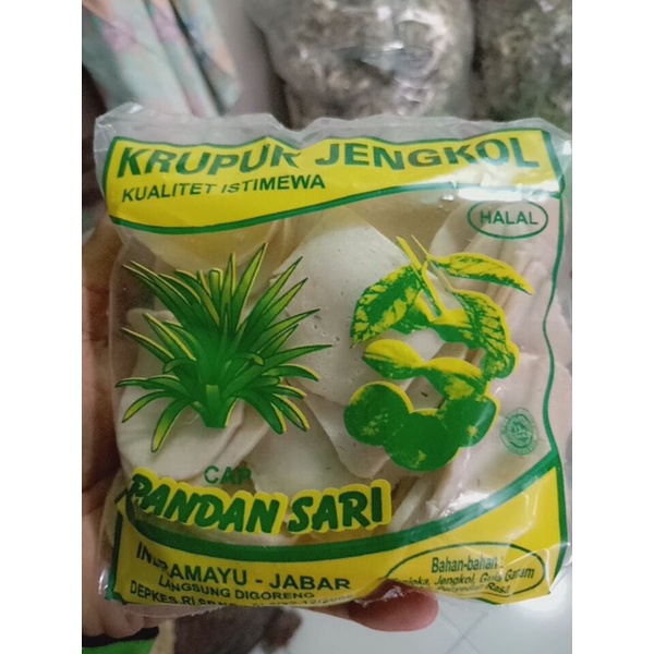 

Kerupuk Jengkol Khas Indramayu