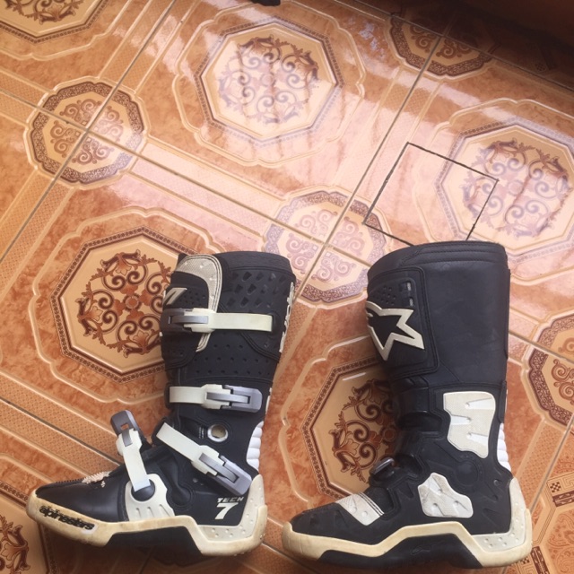 Alpinestar tech7 size 40