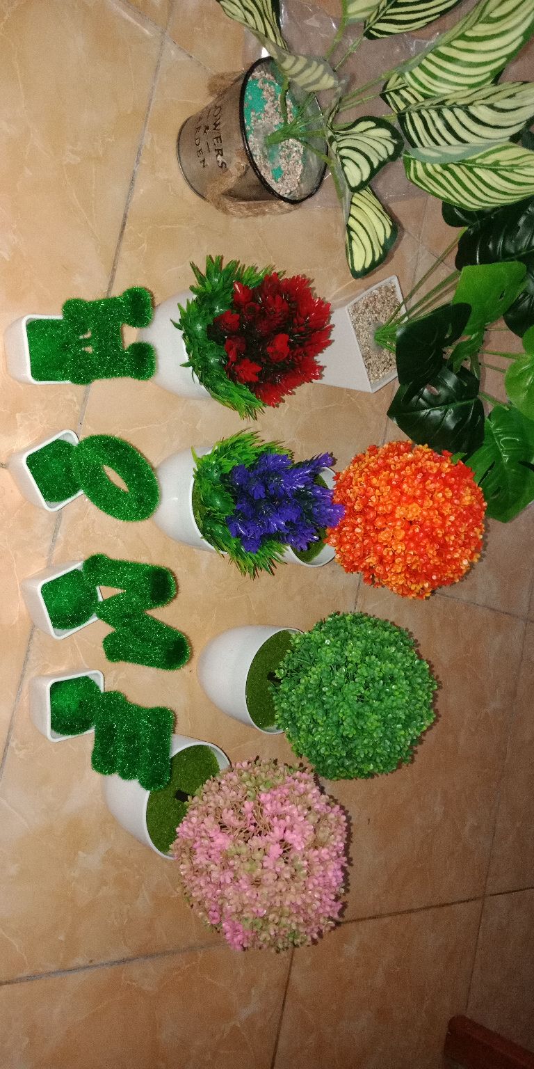 Ariani1318 Set Bunga Plastik Daun Rumput Rambat Juntai Dengan Pot Kaleng Flower Garden