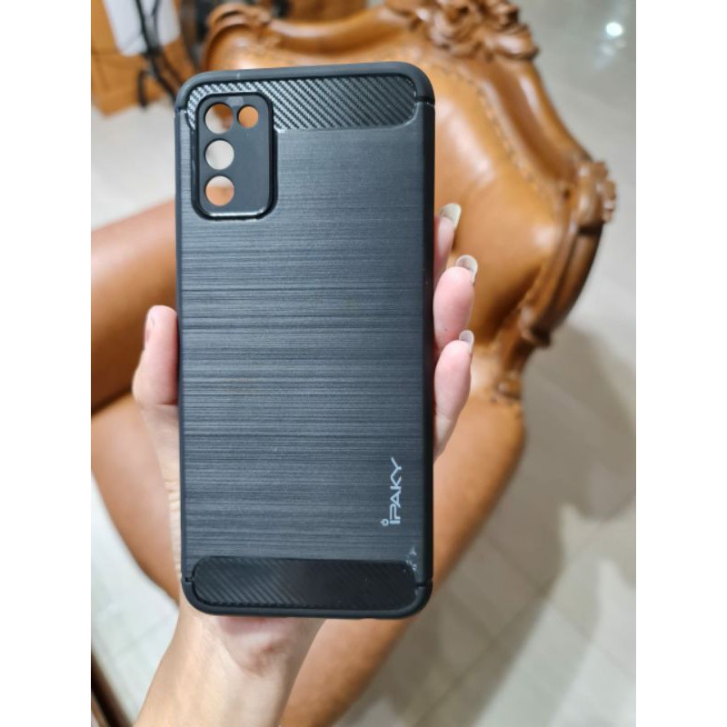 Softcase Silikon Ipaky Carbon Samsung A02S