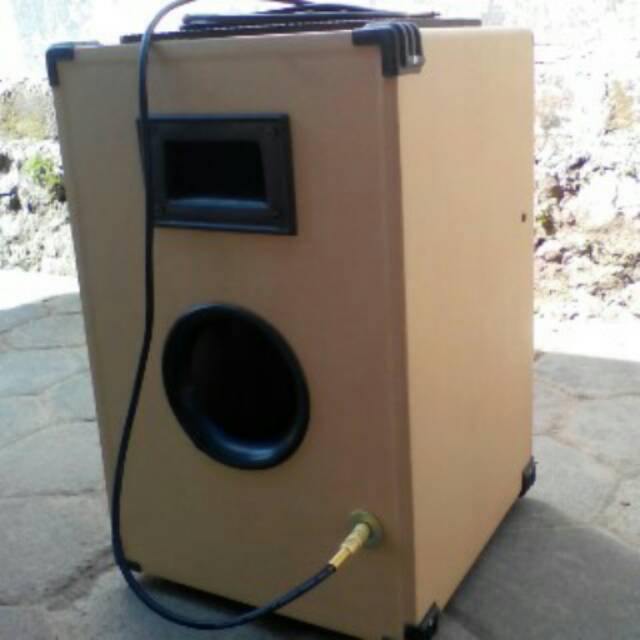 Cajon elektrik