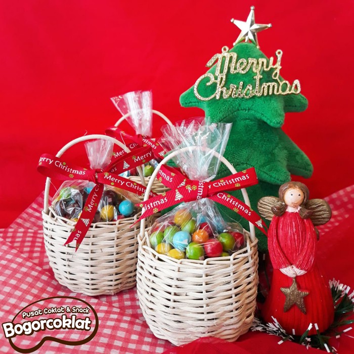 

Parsel Coklat Keranjang Natal Miniwarna