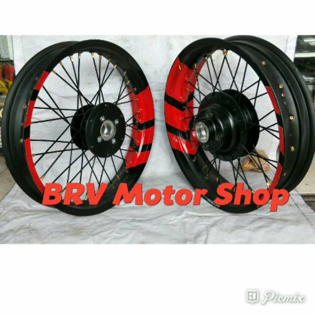 sepaket Velg Mega Pro - Tiger Revo - Verza - Gl Pro - Velg Tiger Revo Siap Pasang Ring 17