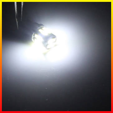 2 PCS Lampu Senja Indikator Spidometer Plat Nomor Sisi Pintu Bagasi Mobil Headlight LED T10 W 5 W SMD 7020 Cool White JIAMEN - OMRSJ0BK