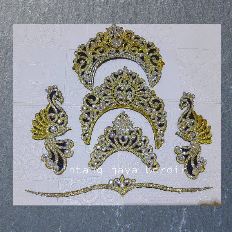 siger aplikasi aksesories costum tari/perlengkapan tari murah