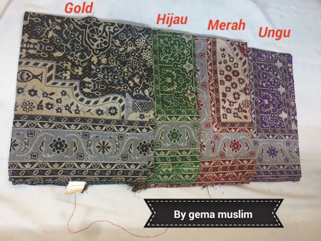 Sajadah aljeddah motif batik