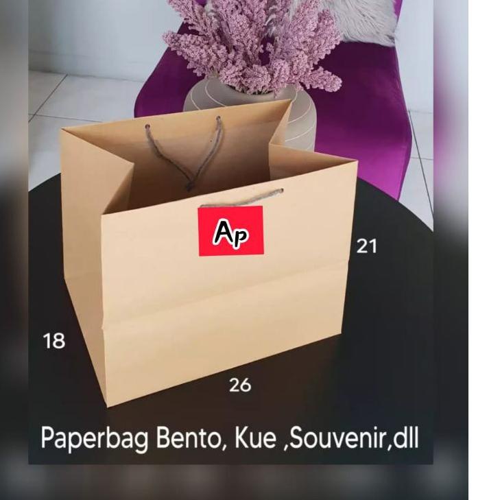 

Hadir Baru [ 150 gsm ] Paperbag cocok untuk kotak kue bento, souvenir, tempat kado,dll uk : 26 x 21 x 18 cm.