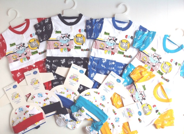 Jumper Set Kado Lahiran Lengkap Paket Lucu Fashion Anak Bayi Cowok Laki Laki Baru Lahir