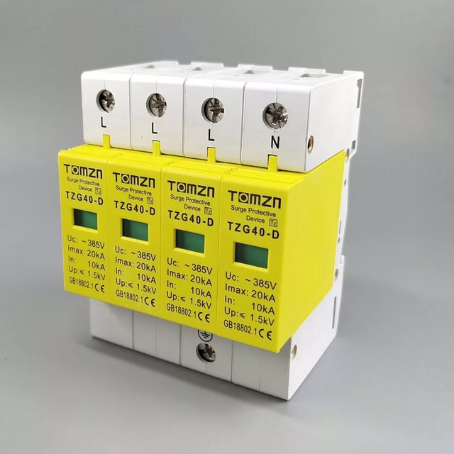 SPD AC 3P + N 10KA ~ 20KA D ~ 385V Surge Protector Perlindungan arester Tegangan