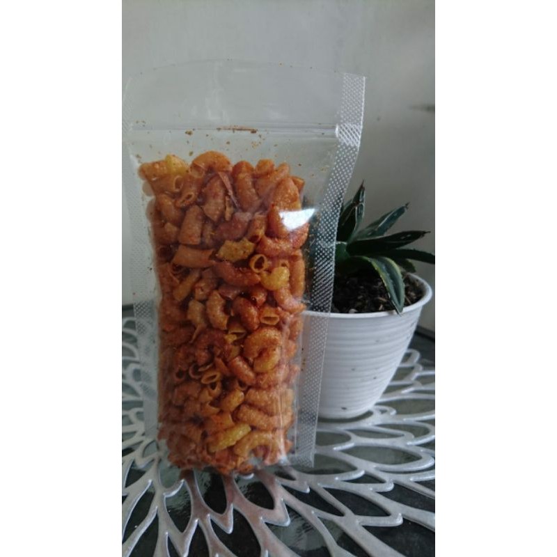 

Makaroni kriuk khas tasik