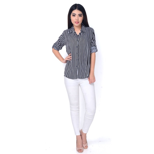 KEMEJA WANITA MOTIF SALUR RAYON WARNA HITAM