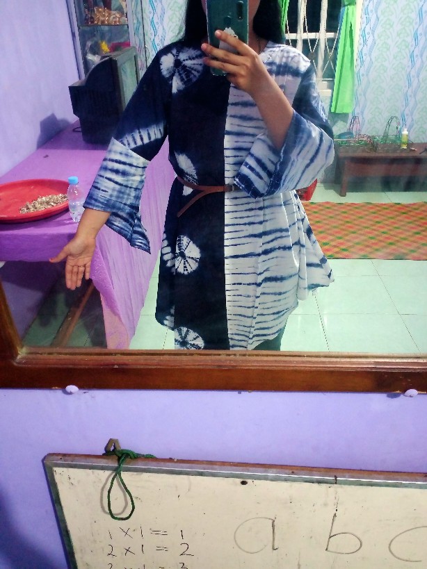 Tunik Asimetris Shibori Batik Handmade Segitiga Warna Batik Midi Seragam Kantor Muslim Pesta Modern