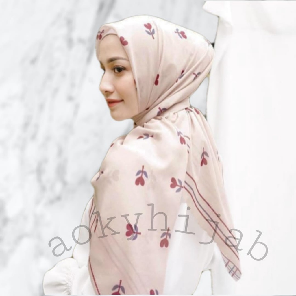 Terbaru !! Hijab Voal Segiempat Motif Tulip Series Kerudung Segiempat Motif