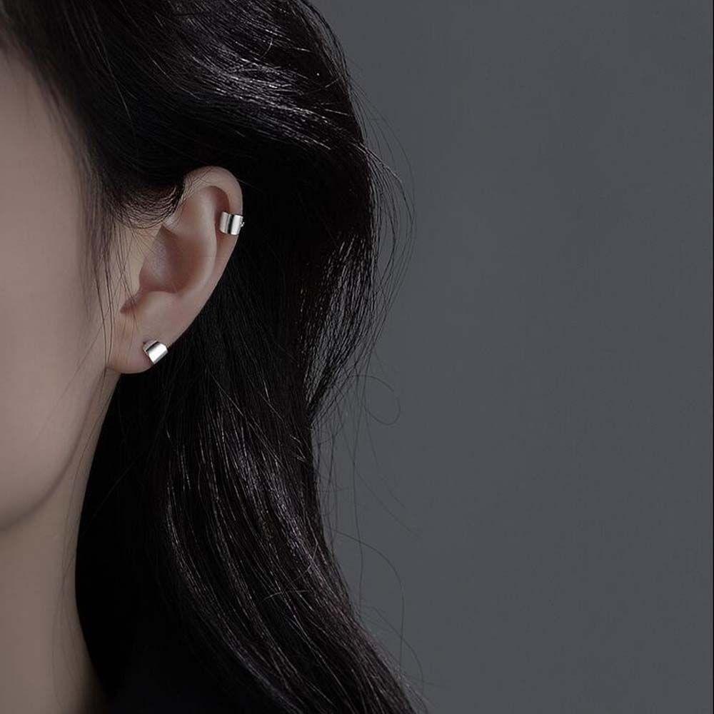 Anting Pejantan Agustina Trendi Geometris Glossy Pria Tembaga Aksesoris Telinga Gadis Anting Korea