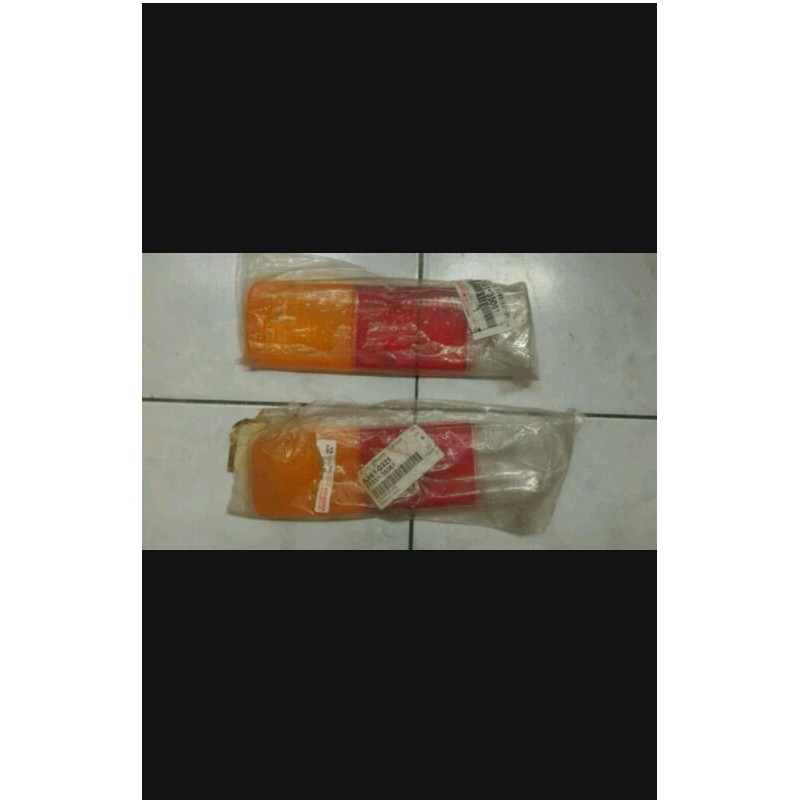 mika lampu belakang fj 40.