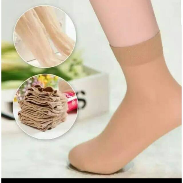 Stocking pendek kaos kaki warna kulit