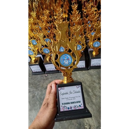PIALA MURAH/ PIALA WISUDA/ TROFI WISUDA