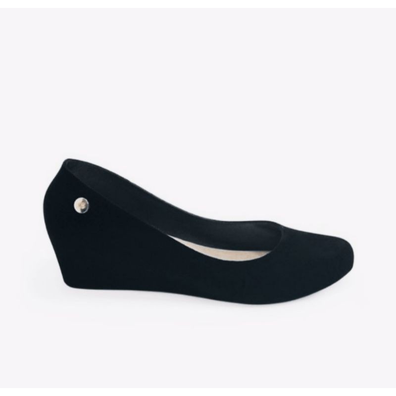 Sepatu Karet Wanita Wedges Bata