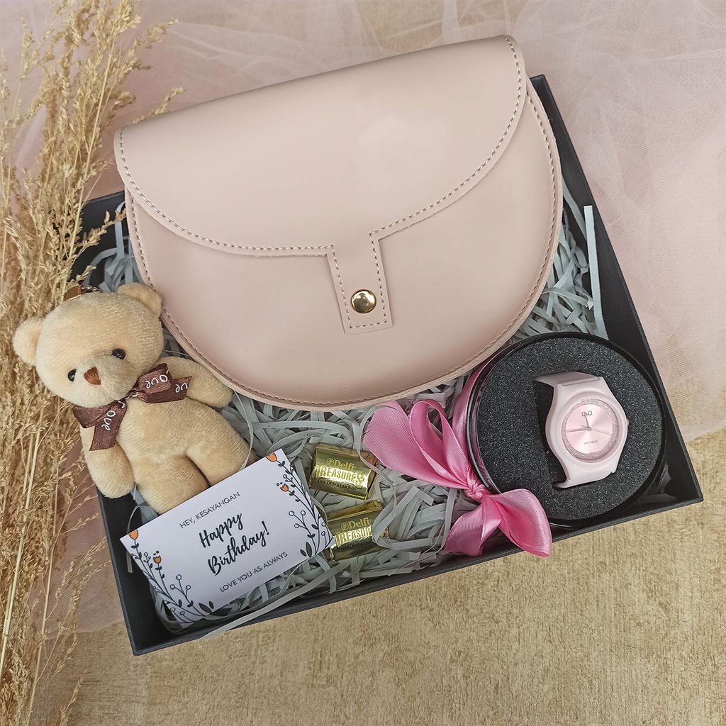 

Blissbox Fairy Tale (Hampers/Gift Box /Kado UlTah/Kado Wisuda/Kado Anniversary/Souvenir)