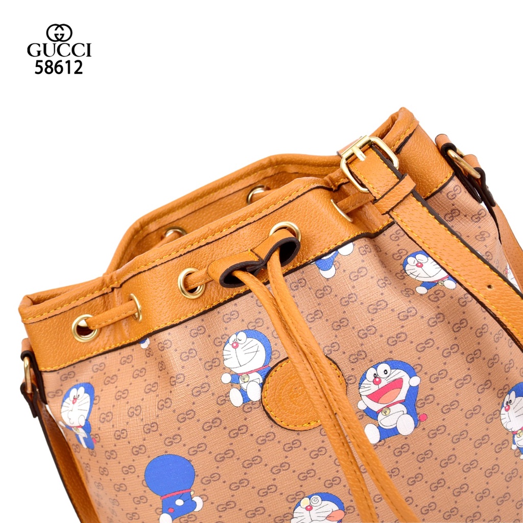 TAS SERUT WANITA DORAEMON ~ 58612 ~ (SALE)