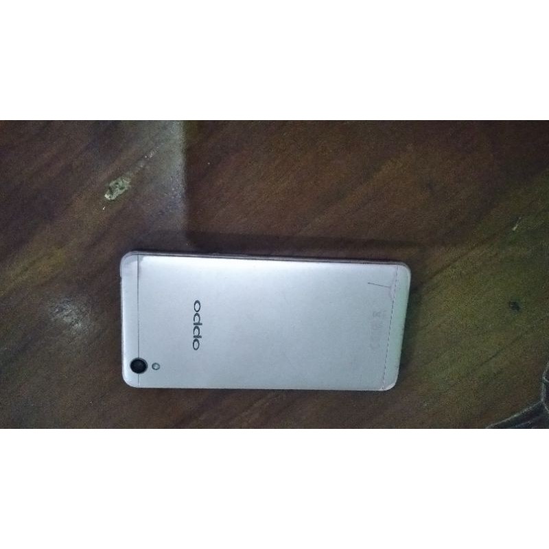 Oppo A37f matot di cas anget