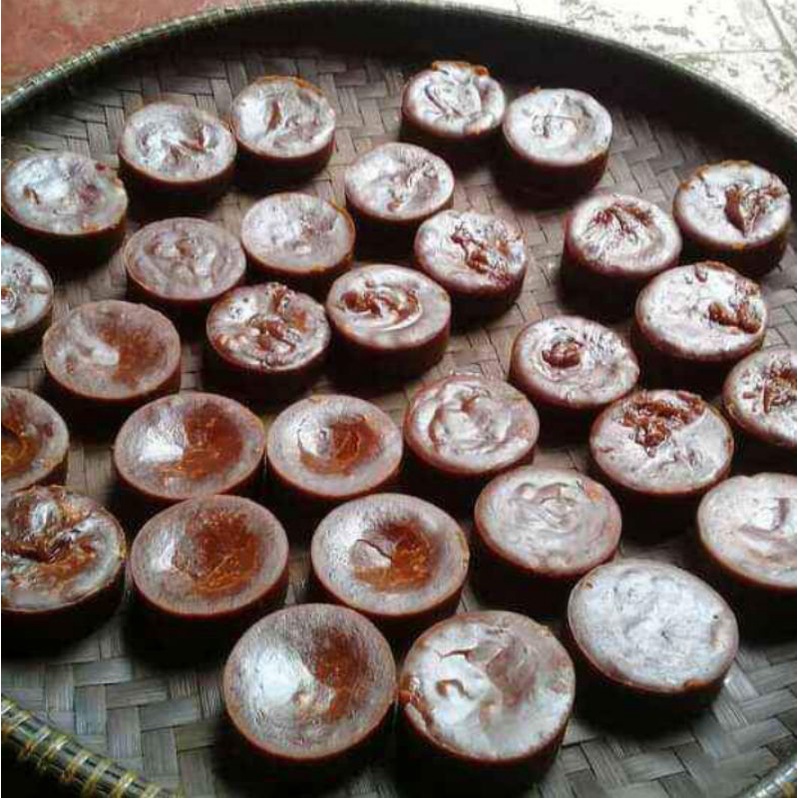 

100 gram gula aren asli tampa campuran . / gula kawung organik