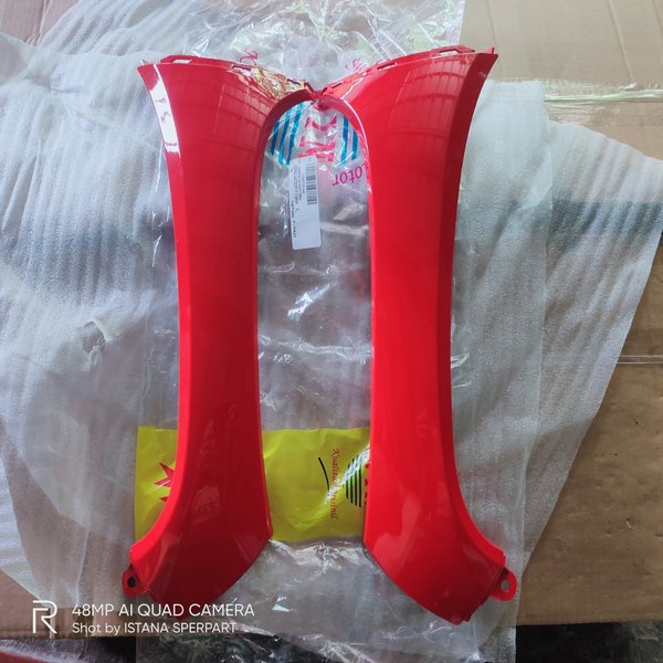 Sayap legshield luar SCOOPY FI ESP NEW K93 DONAT 2017 2018 2019 2020 Kualitas Seperti Original ori w