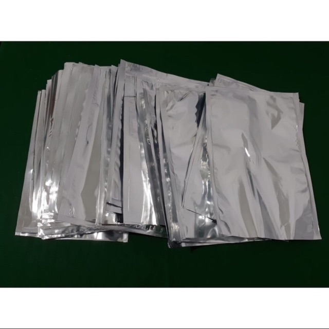 

Kantong Kemasan Aluminium Foil 1 Kg 20x30 cm Full Foil
