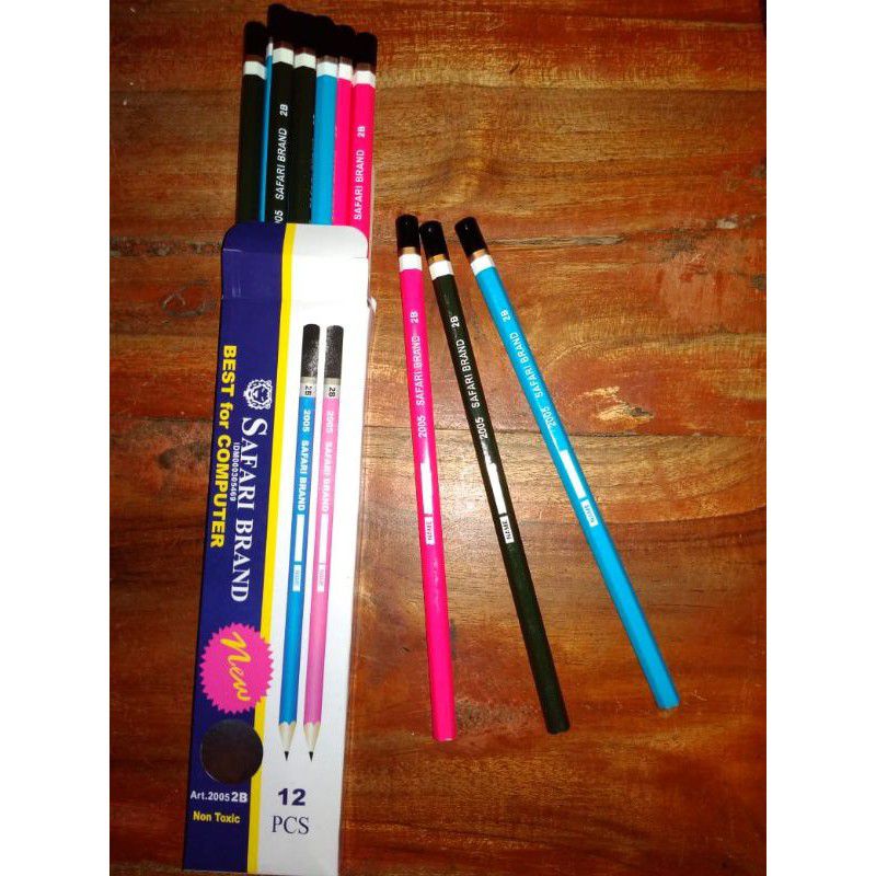 

12 pcs pencils safari brand.