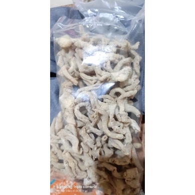 

keripik usus renyah paling enak produk T.A Barokah kemasan 500g - 1000g (1kg)