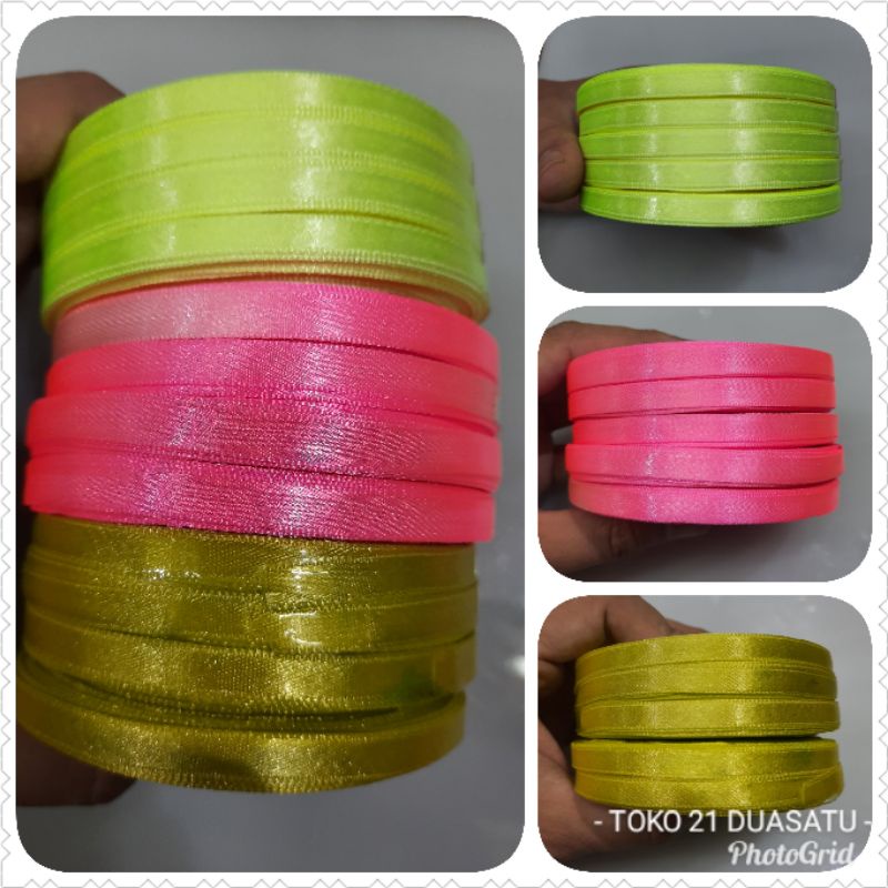 

Pita satin ukuran 1/4 inch/pita kain/pita kado lebar 7 mm/pita variasi (rol 25 yard)