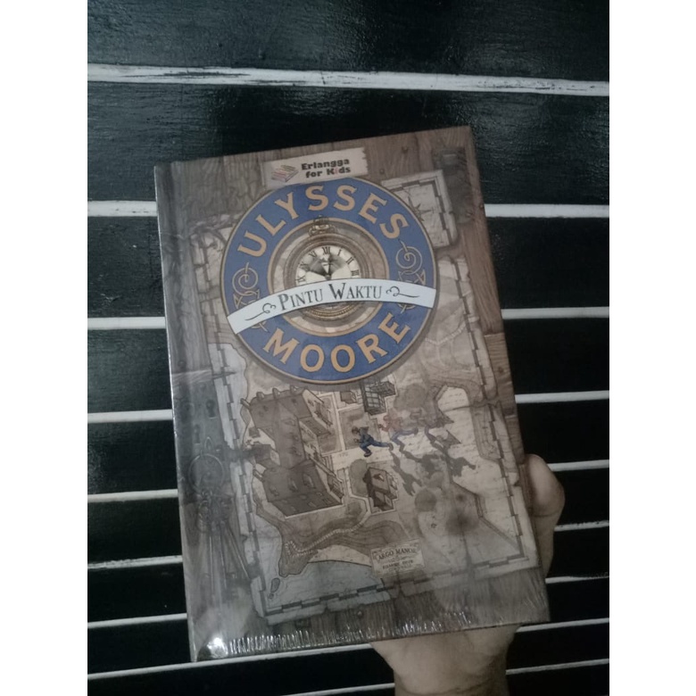 Ulysses Moore Pintu Waktu Buku Novel Asli