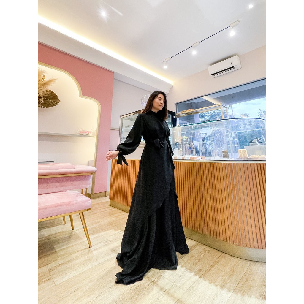 Vanesha Margaretta - 655 Nayra dress #bahan syakila#fashion muslim terkini #fashion wanita#koleksi hari raya