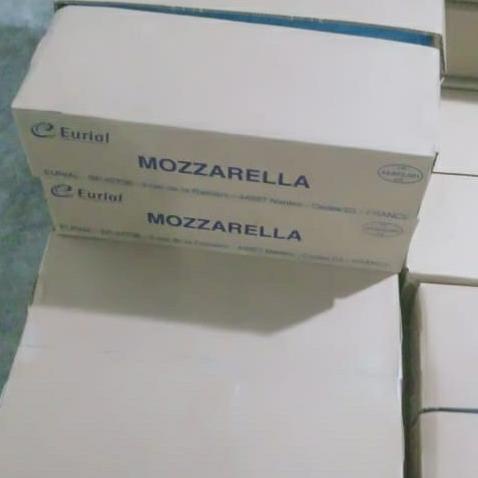 

(BISA COD) Keju Mozzarella Block Eurial 10kg BERKUALITAS Kode 166