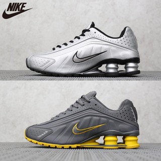 Sepatu Sneakers Bertali Desain Nike 