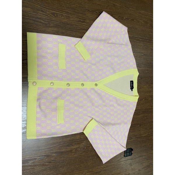 READY SIGNATURE MONOGRAM CARDIGAN BUTTONSCARVES