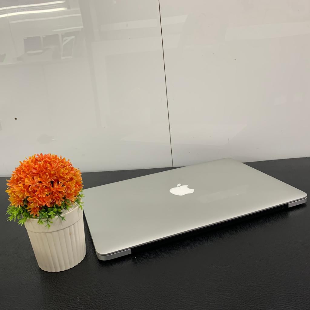 MacBook Pro Retina 13 inch MID 2014 CI5 2.4GHz Ram 8GB SSD 128GB