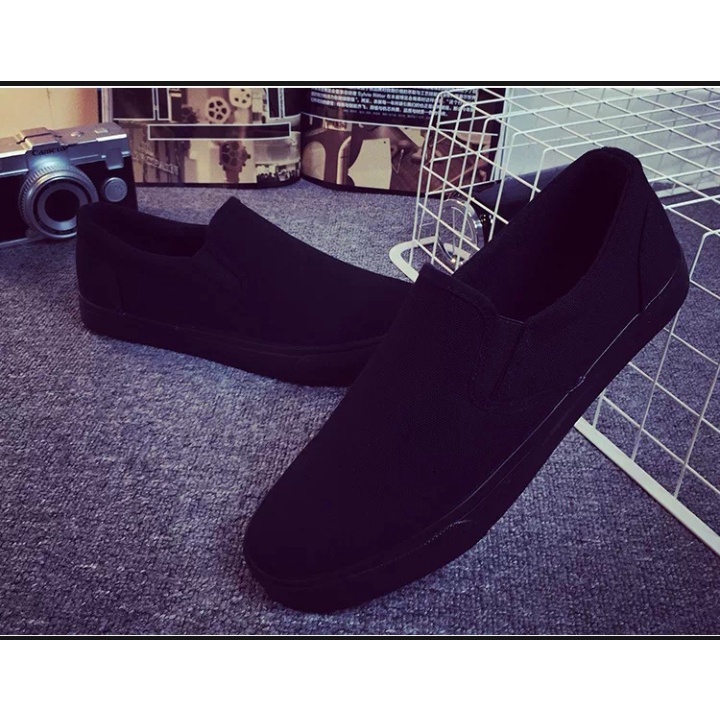 Sepatu slip on pria pull blak / Sepatu slip on pria dan wanita