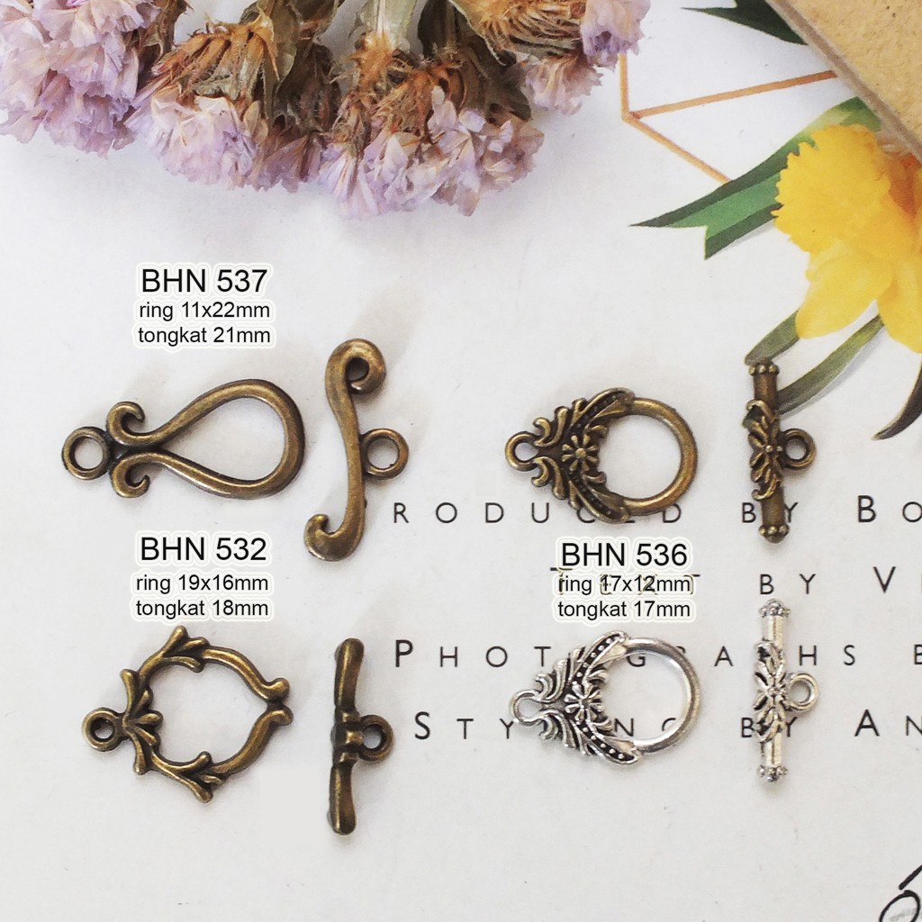Serba Rp 1 000 TOGGLE CLASP OT BUCKLE Pengait Kalung Serba Rp 1 000 TOGGLE CLASP OT BUCKLE Pengait Kalung